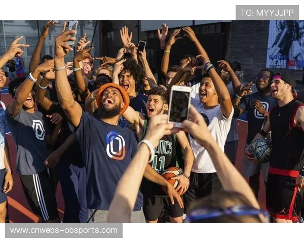 短视频需求增长,年轻球迷偏好集锦而非全场直播 短视频需求增长,年轻球迷偏好集锦而非全场直播